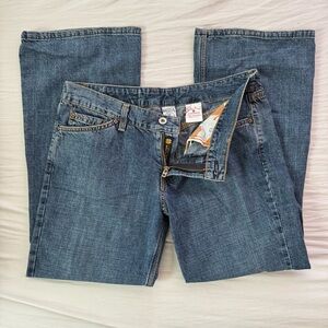 vintage Lucky Brand medium wash blue straight leg jeans